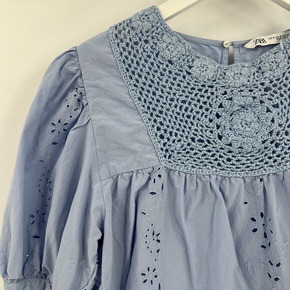 Zara Blue Cotton Top Crochet Eyelet Lace Floral Cutout Puff Sleeve Size Small - Picture 3 of 9